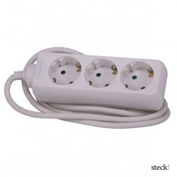 steck! 3-as elosztó, 5 m , 1,5 mm2 keresztmetszetű